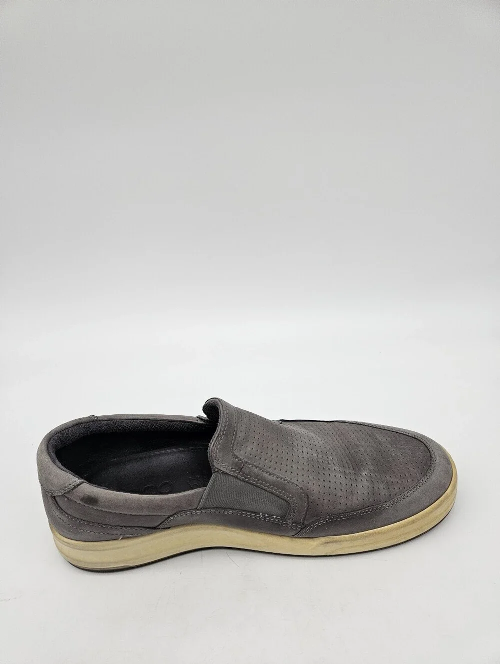 ECCO Collin 2.0 Shoes Men's Size 11 Gray Leather Slip On Casual Loafers